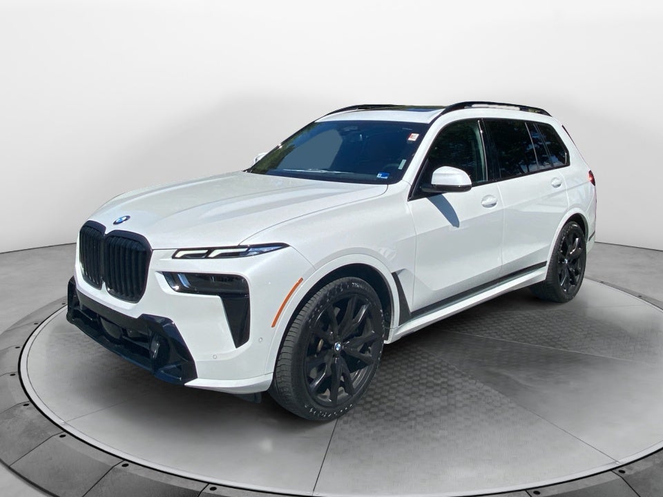 2025 BMW X7 xDrive40i