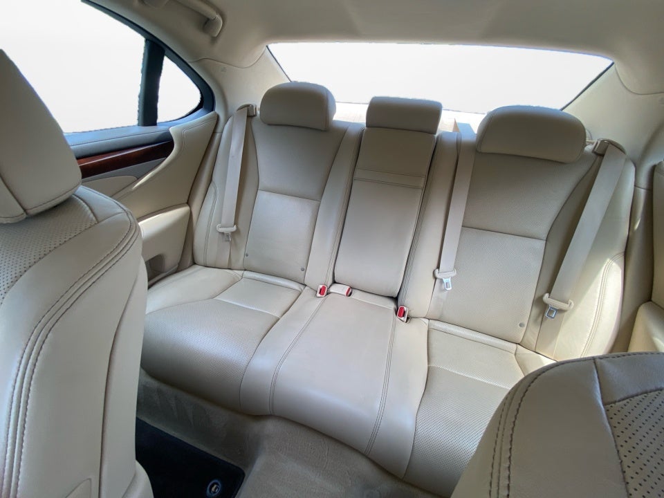 2015 Lexus LS 460 4dr Sdn RWD