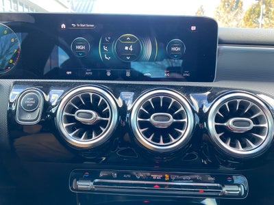 2020 Mercedes-Benz A 220 A 220