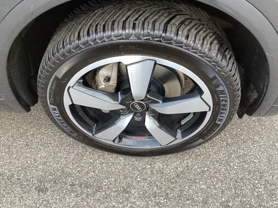 2023 Audi Q5 Prestige 45 TFSI S line quattro S tronic