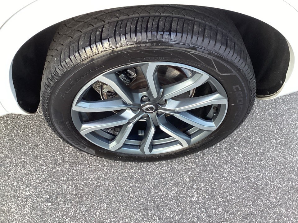 2018 Volvo XC90 T6 Momentum