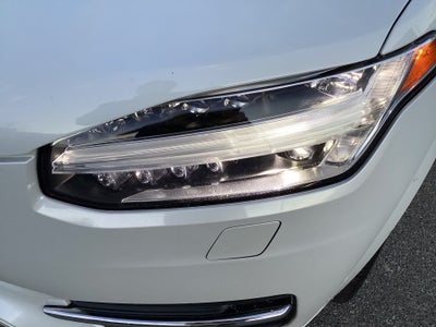 2018 Volvo XC90 T6 Momentum