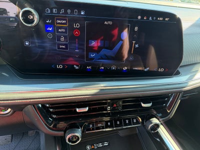 2025 Chevrolet Tahoe 4WD RST