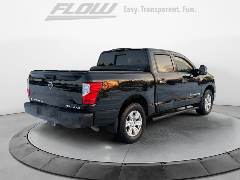2018 Nissan TITAN SV