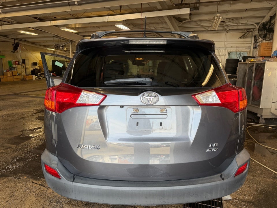 2015 Toyota RAV4 LE