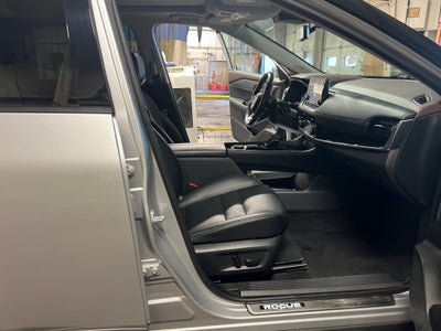 2023 Nissan Rogue SL Intelligent AWD
