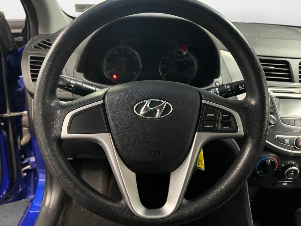 2013 Hyundai Accent GS