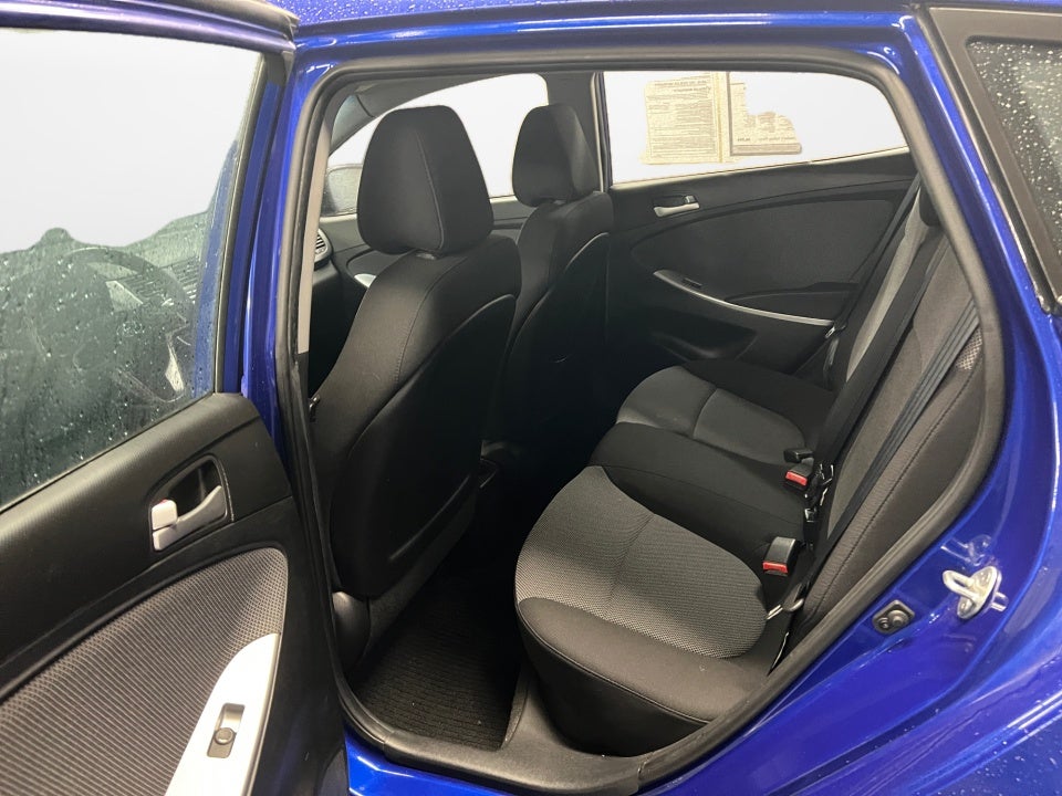 2013 Hyundai Accent GS