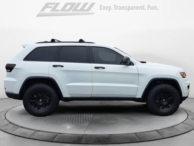 2019 Jeep Grand Cherokee Laredo E