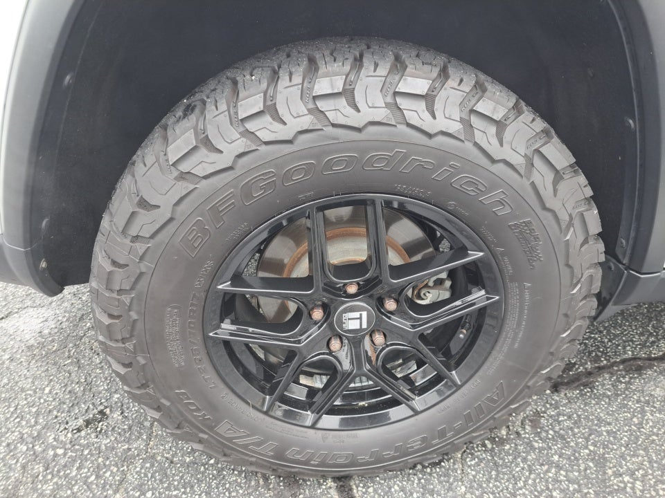2019 Jeep Grand Cherokee Laredo E