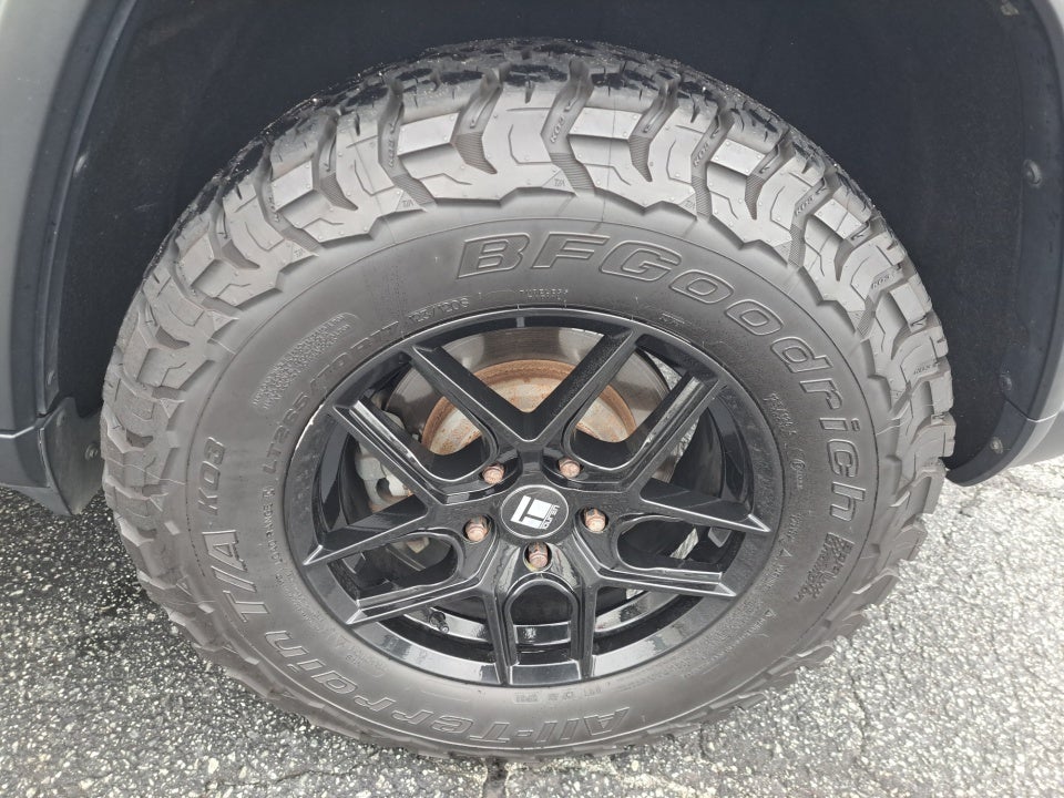 2019 Jeep Grand Cherokee Laredo E