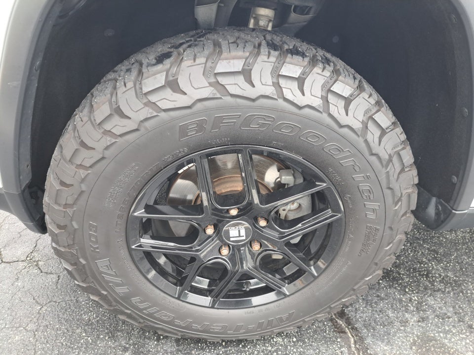 2019 Jeep Grand Cherokee Laredo E