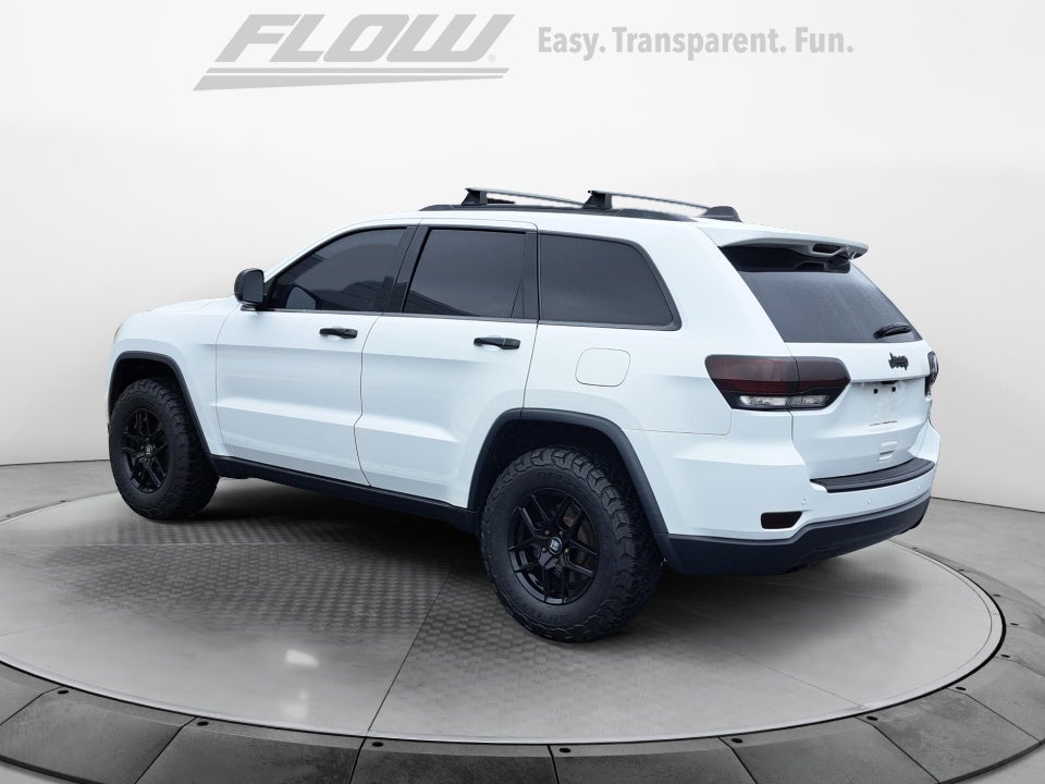 2019 Jeep Grand Cherokee Laredo E