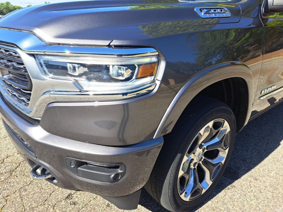 2021 RAM 1500 Limited Crew Cab 4x4 5'7" Box