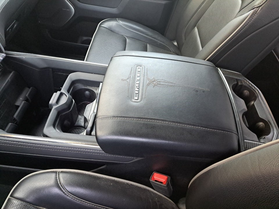 2021 RAM 1500 Limited Crew Cab 4x4 5'7" Box