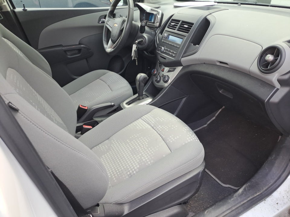 2013 Chevrolet Sonic LS