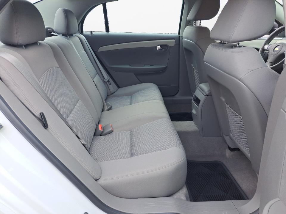 2012 Chevrolet Malibu LS w/1LS