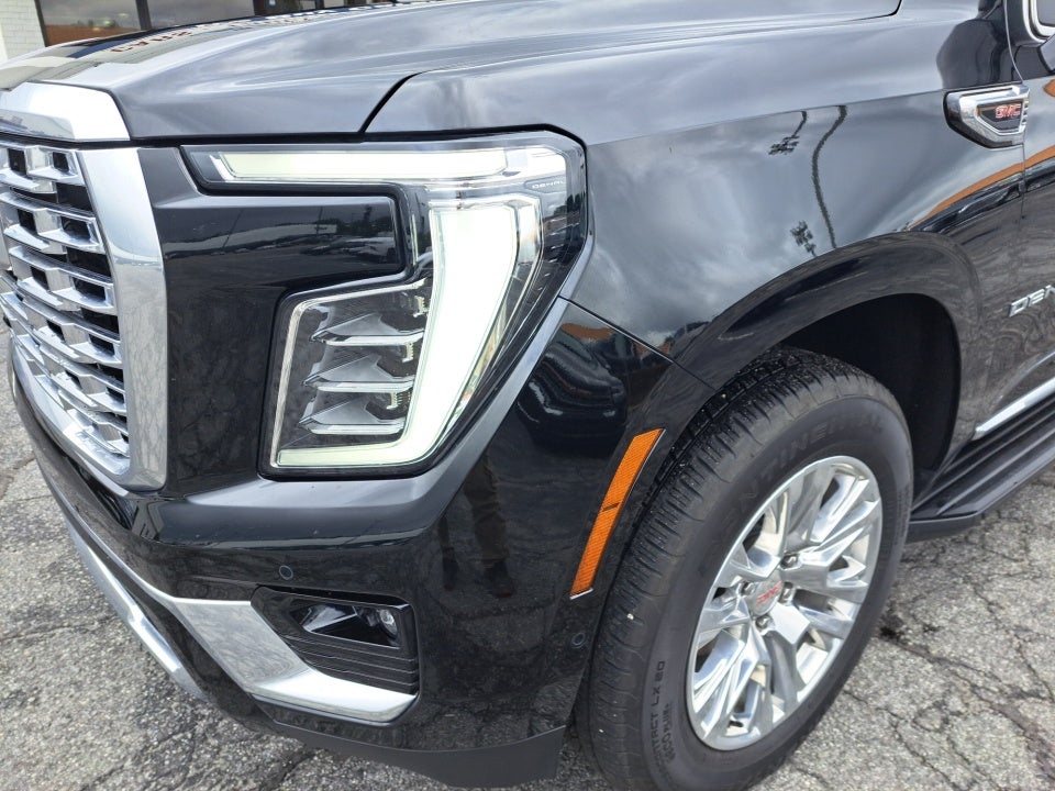 2025 GMC Yukon 4WD Denali