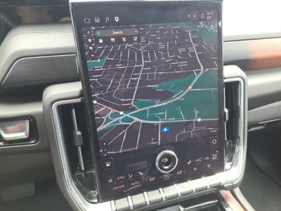 2025 GMC Yukon 4WD Denali