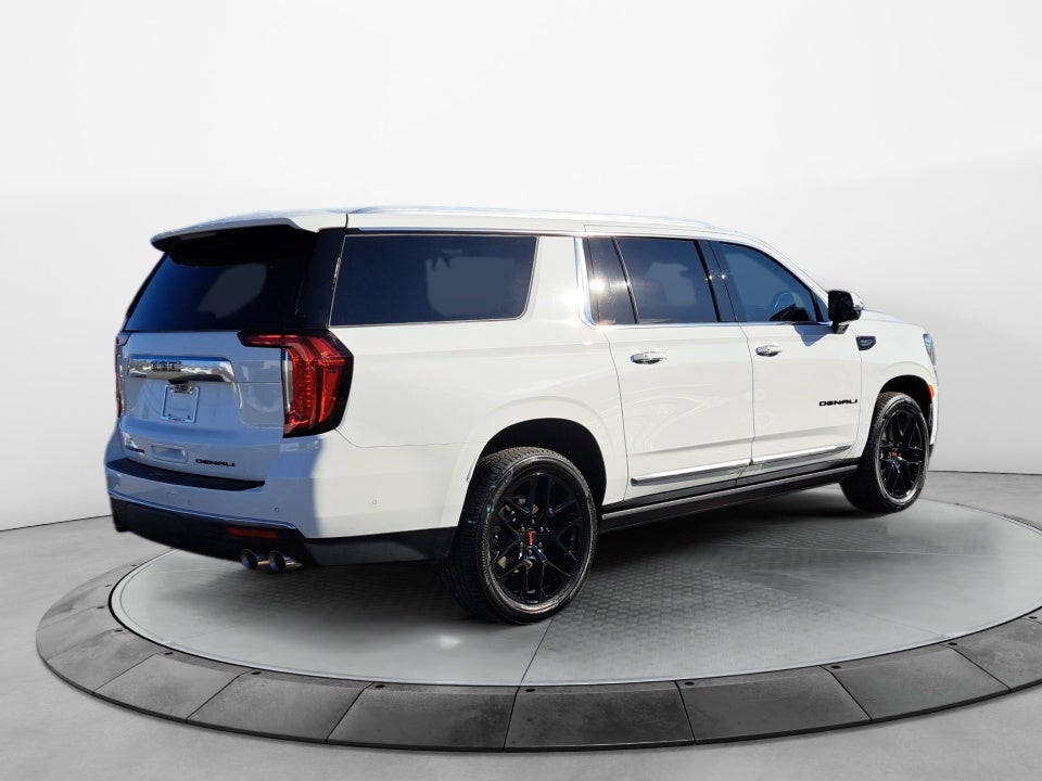2023 GMC Yukon XL 4WD Denali