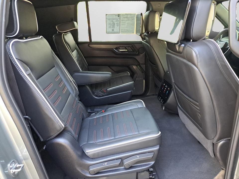 2025 GMC Yukon XL AT4 Ultimate