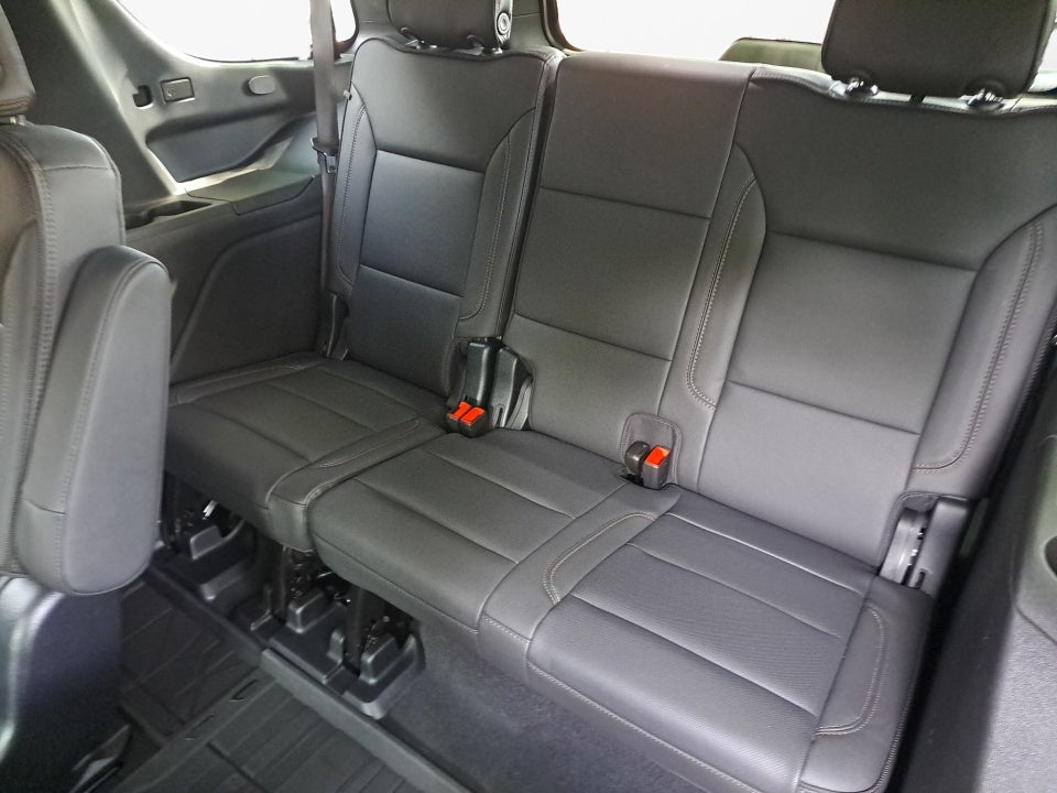 2025 Chevrolet Tahoe 4WD High Country