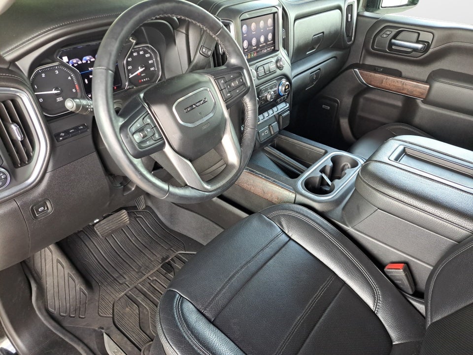 2020 GMC Sierra 2500HD 4WD Crew Cab Standard Bed Denali