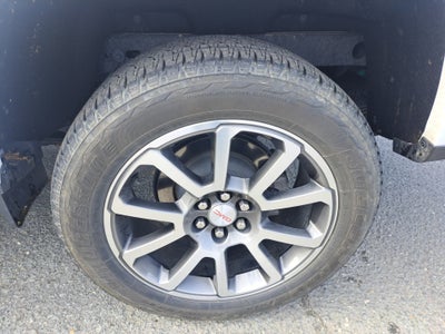 2022 GMC Canyon 4WD Crew Cab Short Box Denali