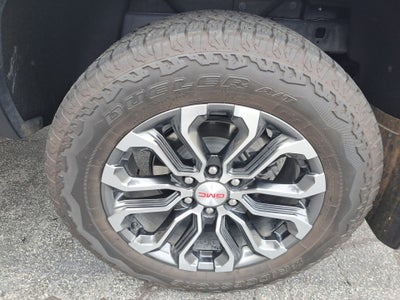 2023 GMC Canyon 4WD Denali