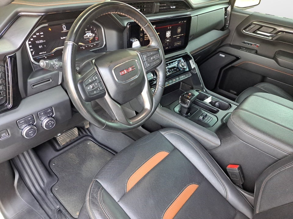 2023 GMC Sierra 1500 4WD Crew Cab Short Box AT4