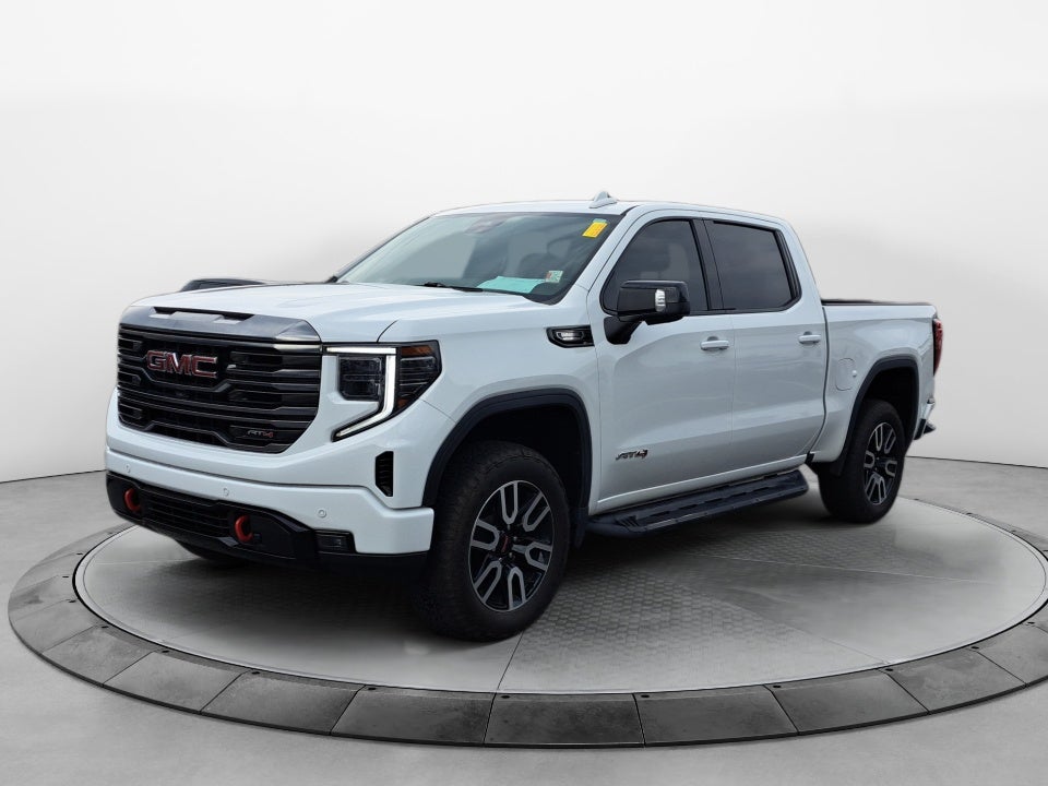 2023 GMC Sierra 1500 4WD Crew Cab Short Box AT4