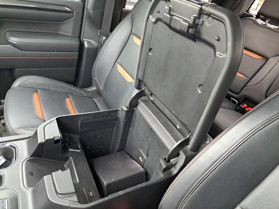2023 GMC Sierra 1500 4WD Crew Cab Short Box AT4