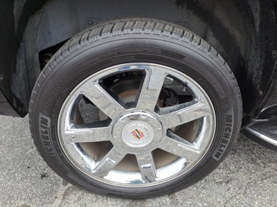 2012 Cadillac Escalade Luxury