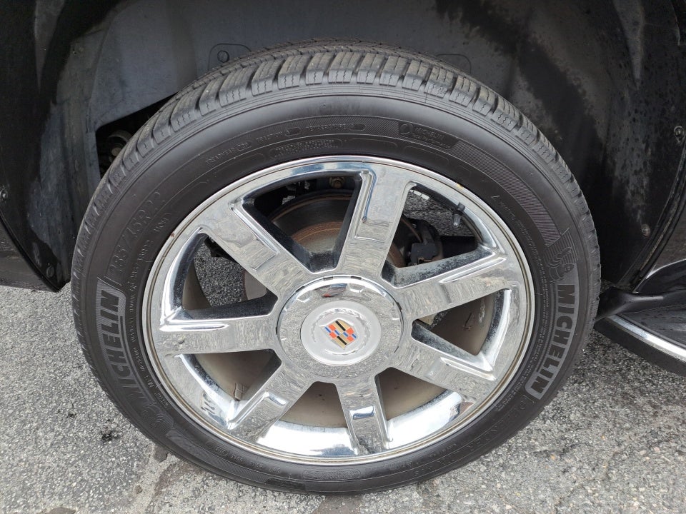 2012 Cadillac Escalade Luxury