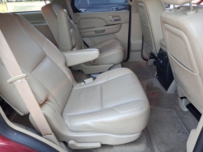 2010 Cadillac Escalade Luxury