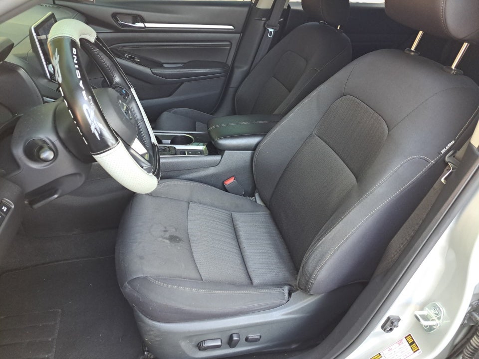 2021 Nissan Altima SV FWD