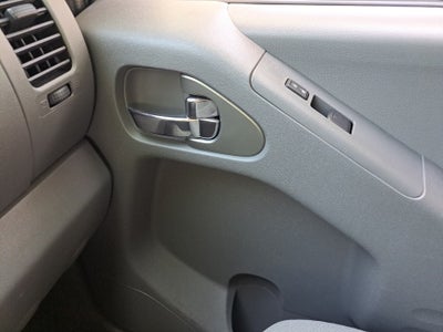 2015 Nissan Frontier SV