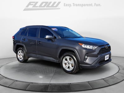 2020 Toyota RAV4 XLE