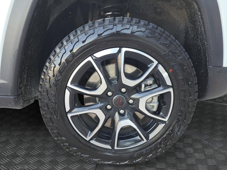 2025 Jeep Compass Trailhawk