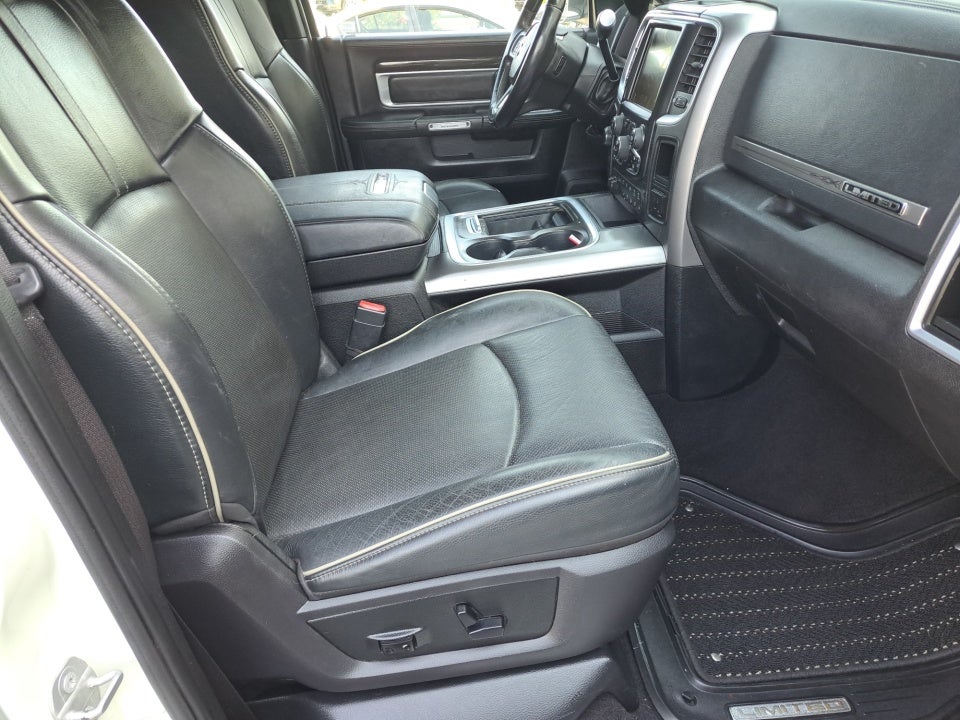 2017 RAM 3500 Laramie Longhorn