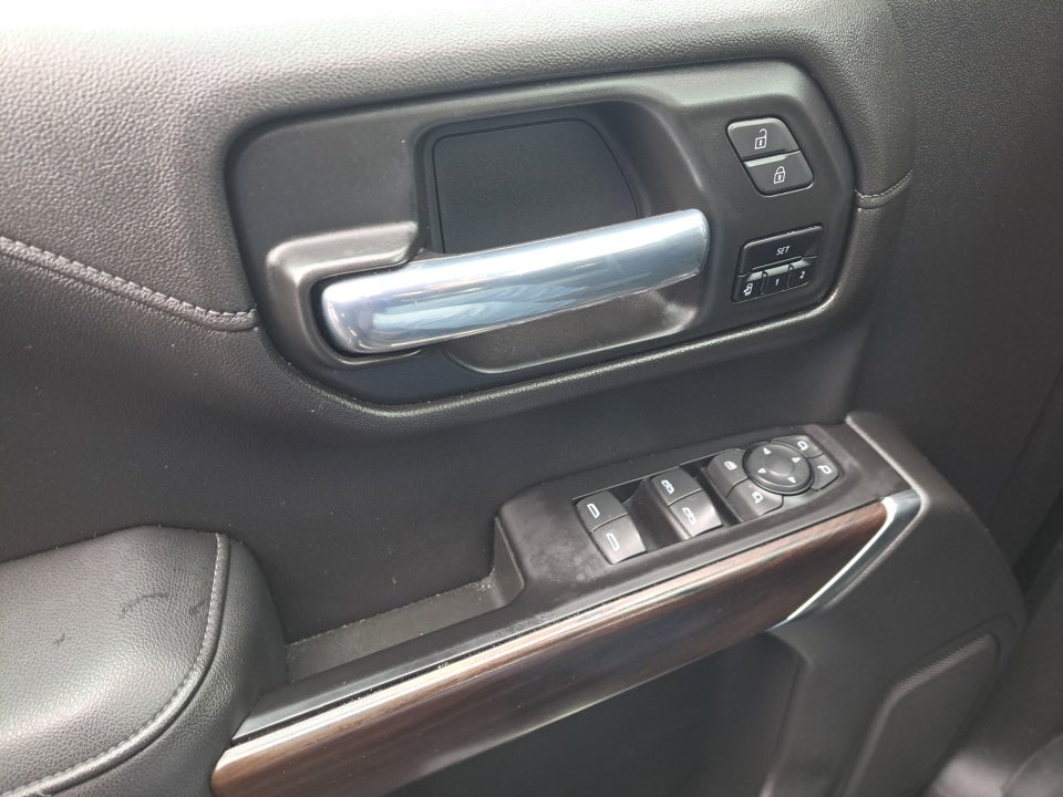 2020 GMC Sierra 1500 4WD Crew Cab Short Box SLT