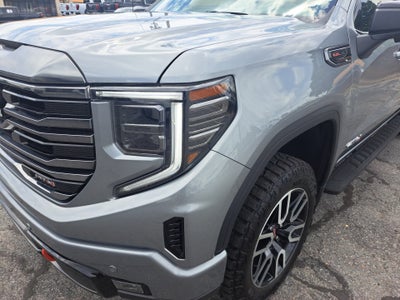 2024 GMC Sierra 1500 4WD Crew Cab Short Box AT4