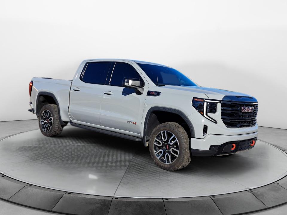2024 GMC Sierra 1500 AT4