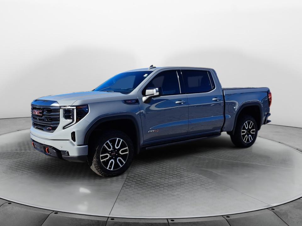2024 GMC Sierra 1500 AT4