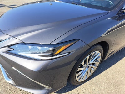 2023 Lexus ES 300h ES 300h Ultra Luxury