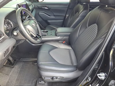 2024 Toyota Highlander XSE