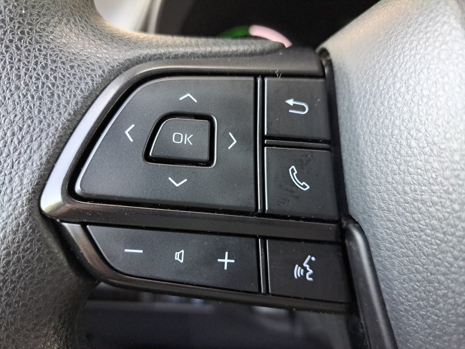 2022 Toyota Sienna LE