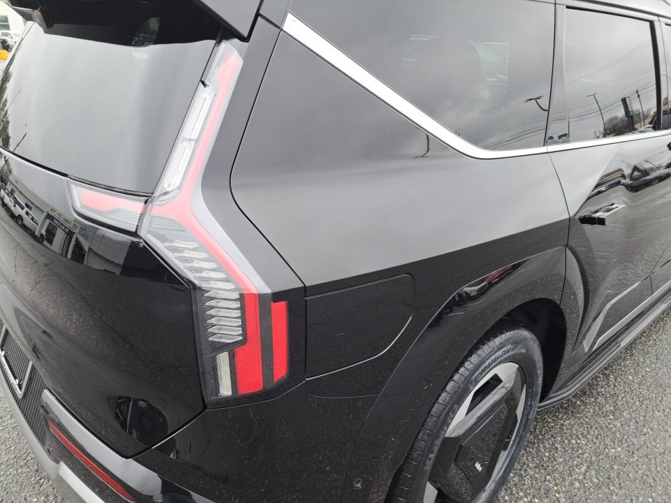 2024 Kia EV9 Land