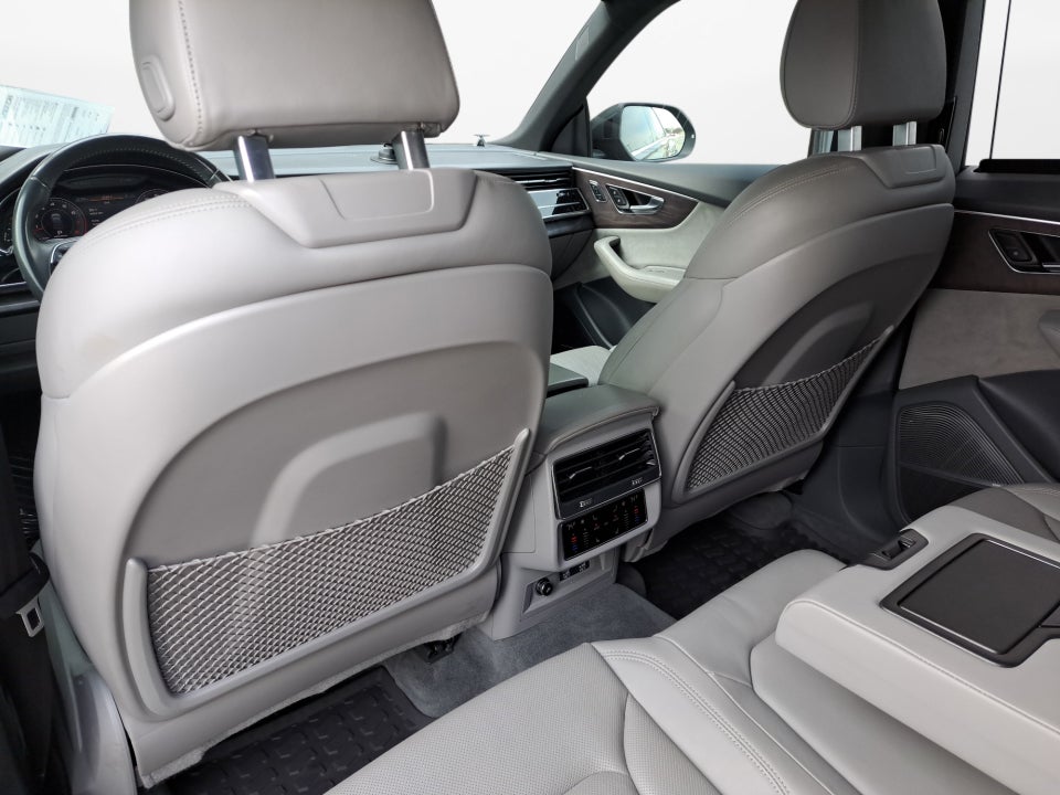 2019 Audi Q8 55 Premium