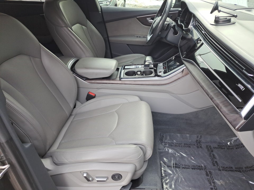 2019 Audi Q8 55 Premium